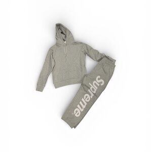 Supreme Gray Set